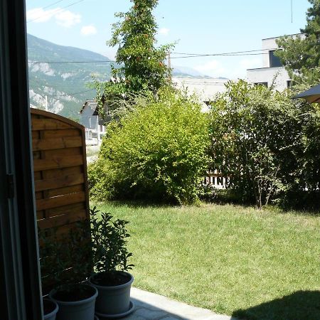 Studio Entre Savines Et Embrun Pres Du Lac De Serreponcon Crots Zewnętrze zdjęcie
